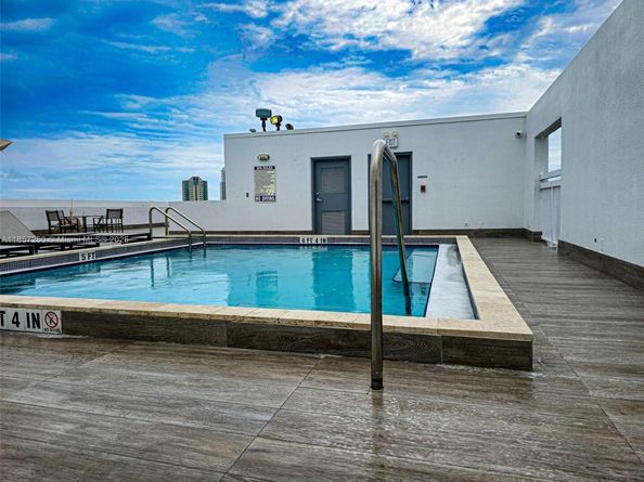 2740 SW 28th Ter 603, Miami FL 33133