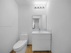 3030 NE 188th St 602, Aventura FL 33180