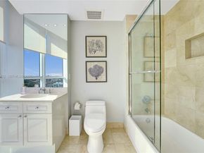 111 SE 8th Ave 1101, Fort Lauderdale FL 33301