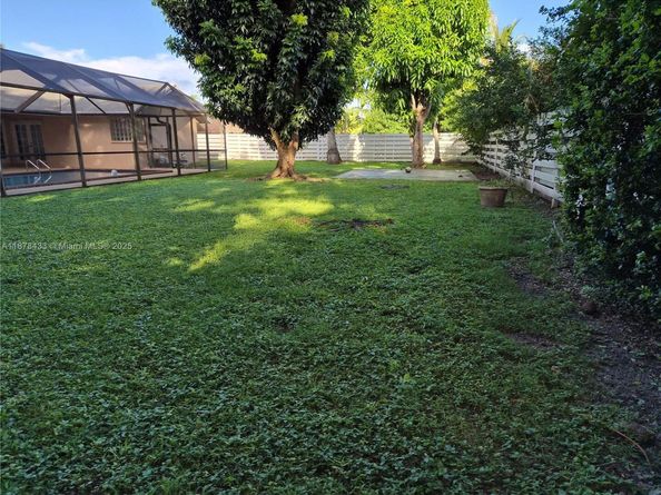 15246 SW 146th St, Miami FL 33196