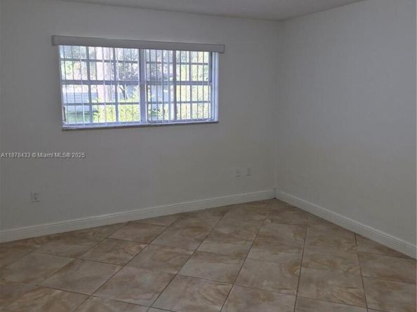 15246 SW 146th St, Miami FL 33196