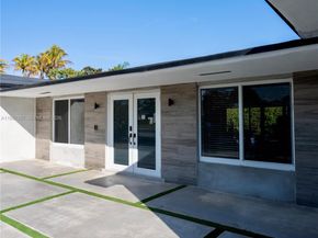 1915 NE 213th Ter, Miami FL 33179