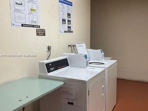 361 S Hollybrook Dr 310, Pembroke Pines FL 33025