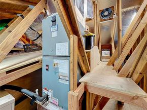 356 Hammocks Trl, Green Acres FL 33413