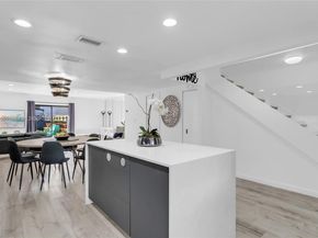 2172 NE 171st St, North Miami Beach FL 33162