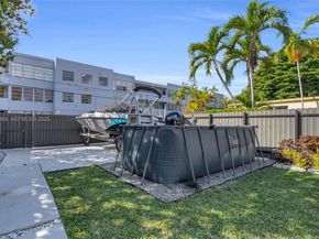 2172 NE 171st St, North Miami Beach FL 33162