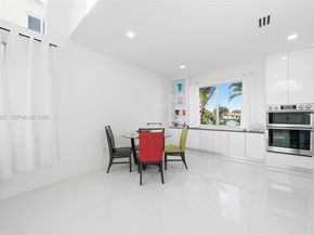 3955 NE 15th St, Homestead FL 33033
