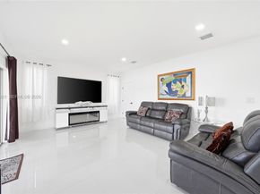 3955 NE 15th St, Homestead FL 33033