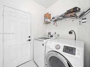 3955 NE 15th St, Homestead FL 33033