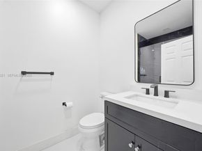 3955 NE 15th St, Homestead FL 33033