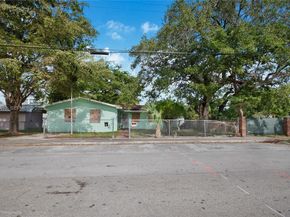 3715 Oak Ave, Miami FL 33133