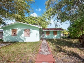 3715 Oak Ave, Miami FL 33133
