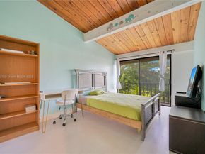 19412 NE 26th Ave 143B, Miami FL 33180