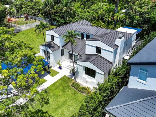 5970 Alton Rd, Miami Beach FL 33140