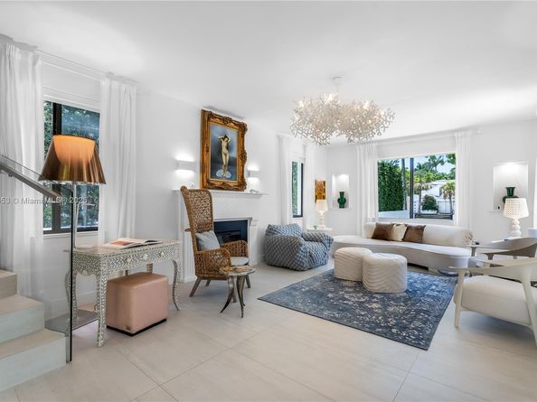 5970 Alton Rd, Miami Beach FL 33140