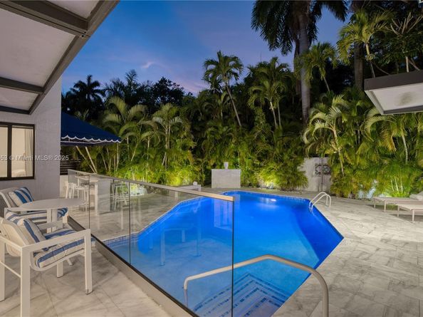 5970 Alton Rd, Miami Beach FL 33140