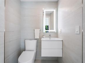 5970 Alton Rd, Miami Beach FL 33140