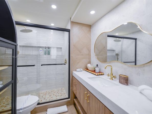 17800 Atlantic Blvd PH14, Sunny Isles Beach FL 33160