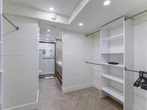 17800 Atlantic Blvd PH14, Sunny Isles Beach FL 33160