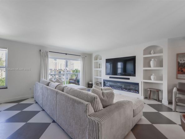 17800 Atlantic Blvd PH14, Sunny Isles Beach FL 33160