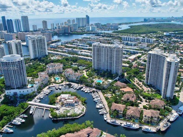 2000 Island Bl 1109, Aventura FL 33160