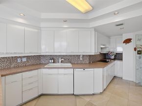 2000 Island Bl 1109, Aventura FL 33160