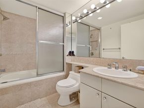 2000 Island Bl 1109, Aventura FL 33160