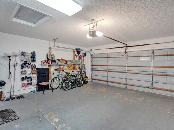 530 SW 182nd Way, Pembroke Pines FL 33029