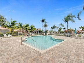 530 SW 182nd Way, Pembroke Pines FL 33029