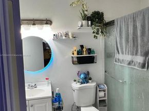 431 NW 82nd Ave 909, Miami FL 33126