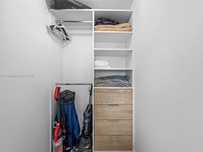 650 NE 32nd St 2502, Miami FL 33137