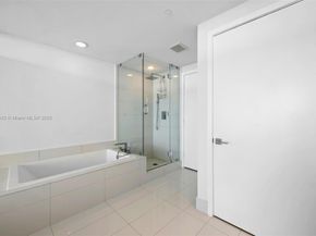 650 NE 32nd St 2502, Miami FL 33137