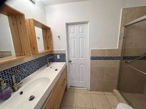 9455 Bay Harbor Ter 8S, Bay Harbor Islands FL 33154