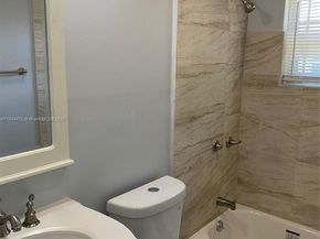 2365 NW 89th St, Miami FL 33147