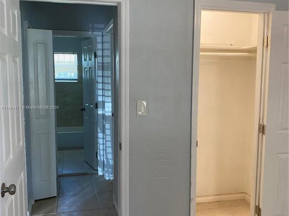 2365 NW 89th St, Miami FL 33147