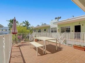 915 SE 8th St 106, Miami Beach FL 33139