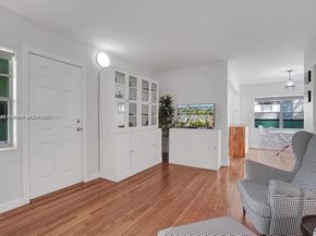 915 SE 8th St 106, Miami Beach FL 33139