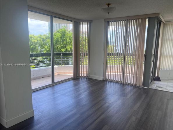 3400 NE 192nd St 504, Aventura FL 33180