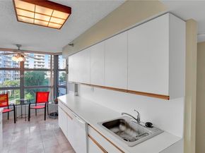 3400 NE 192nd St 504, Aventura FL 33180