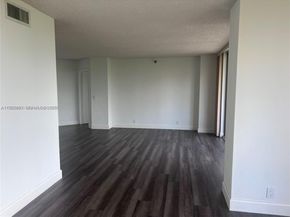 3400 NE 192nd St 504, Aventura FL 33180