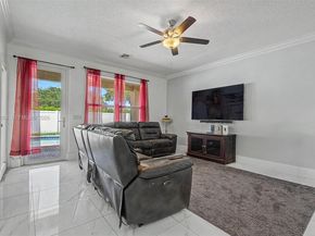 18901 SW 15th St, Pembroke Pines FL 33029