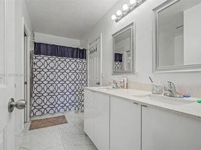 18901 SW 15th St, Pembroke Pines FL 33029