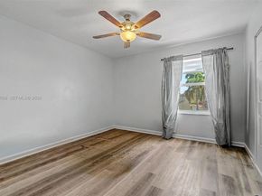 18901 SW 15th St, Pembroke Pines FL 33029
