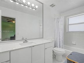 18901 SW 15th St, Pembroke Pines FL 33029