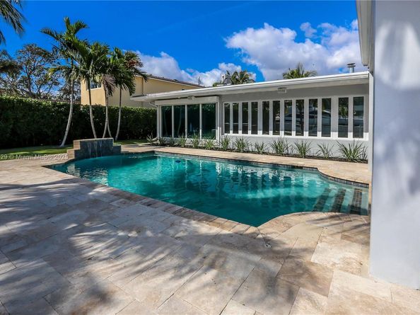 404 Coconut Isle Dr, Fort Lauderdale FL 33301