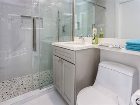 404 Coconut Isle Dr, Fort Lauderdale FL 33301