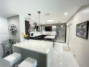 404 Coconut Isle Dr, Fort Lauderdale FL 33301