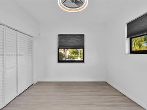 12555 SW 34th Pl, Davie FL 33330