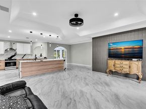 12555 SW 34th Pl, Davie FL 33330