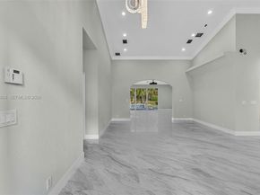 12555 SW 34th Pl, Davie FL 33330